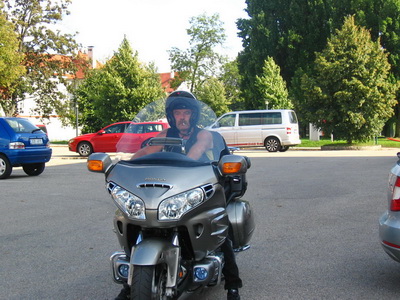144.JPG